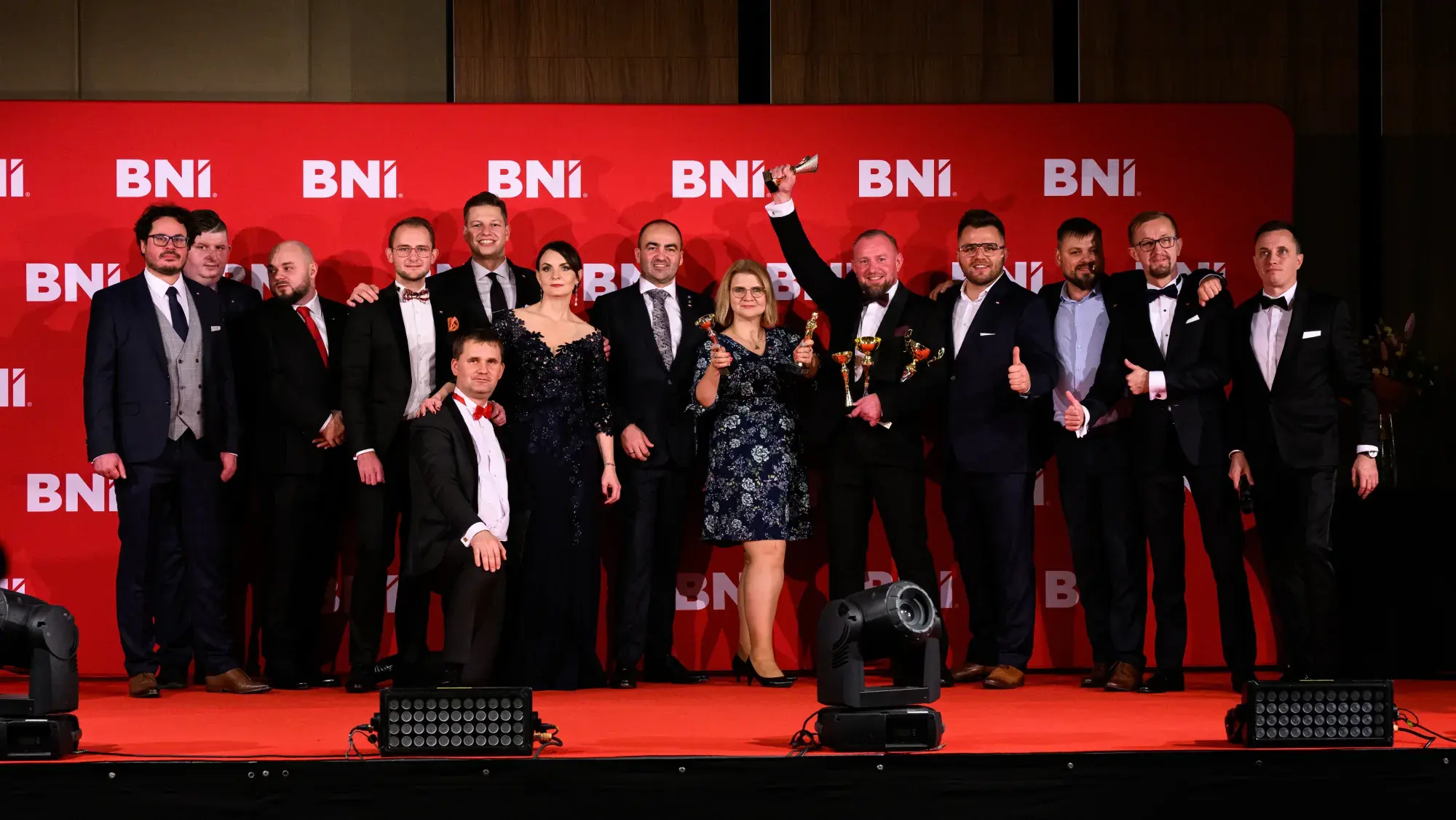 Członkowie BNI z wyróżnieniami na scenie gali